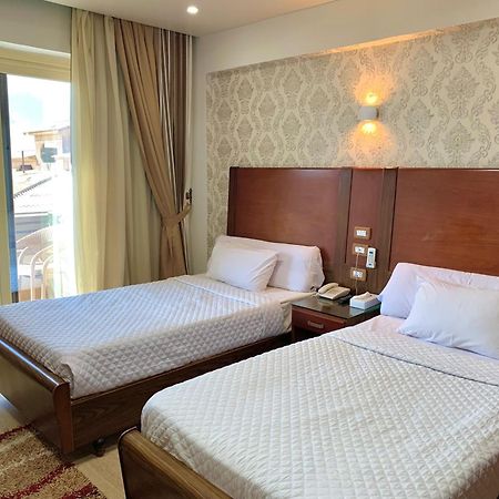 Dolphin Ras El-Bar Hotel Bagian luar foto