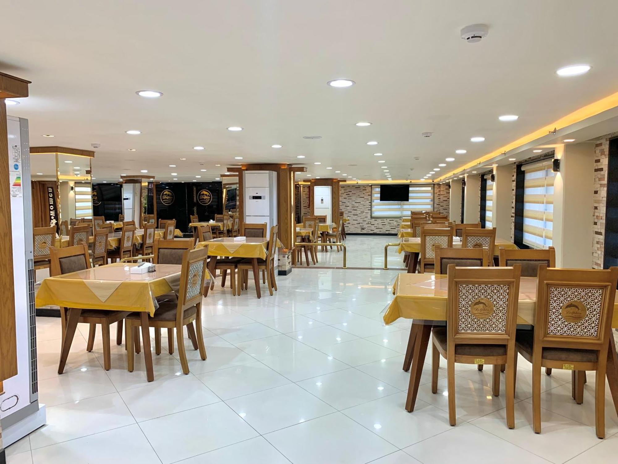 Dolphin Ras El-Bar Hotel Bagian luar foto